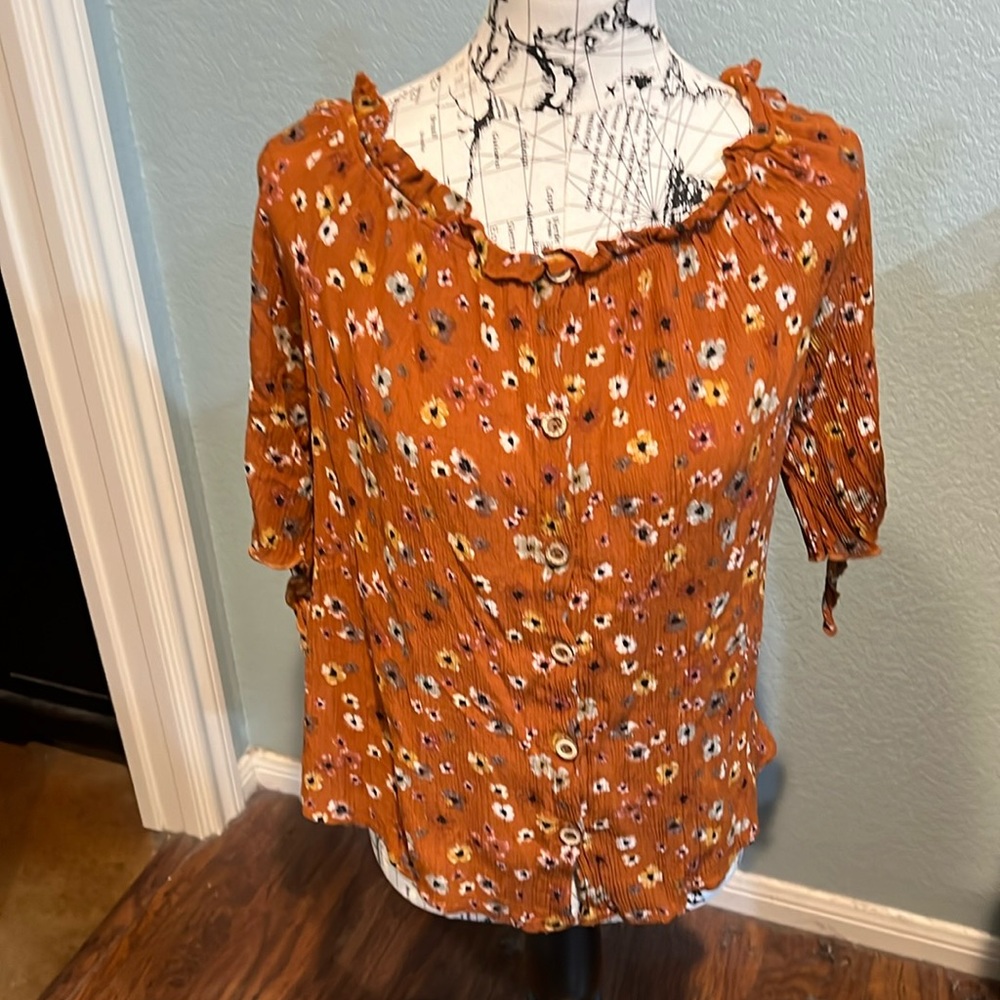 Earth tone floral blouse